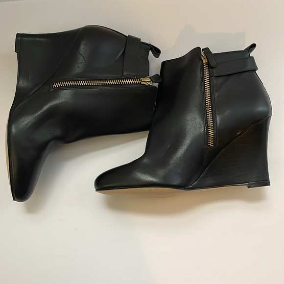 Ann Taylor wedge booties - Picture 9 of 10